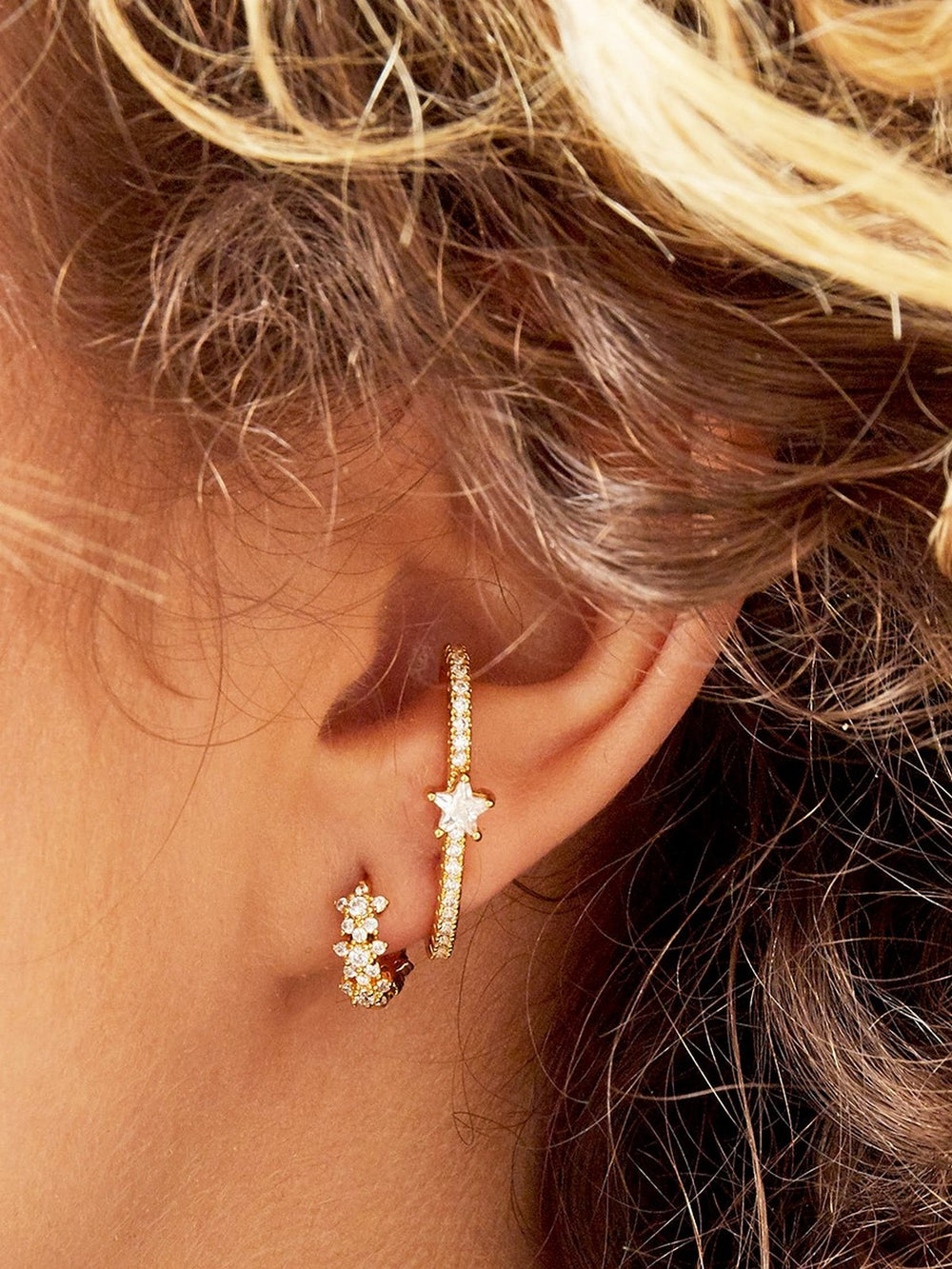 Earrings Diamonds Gold