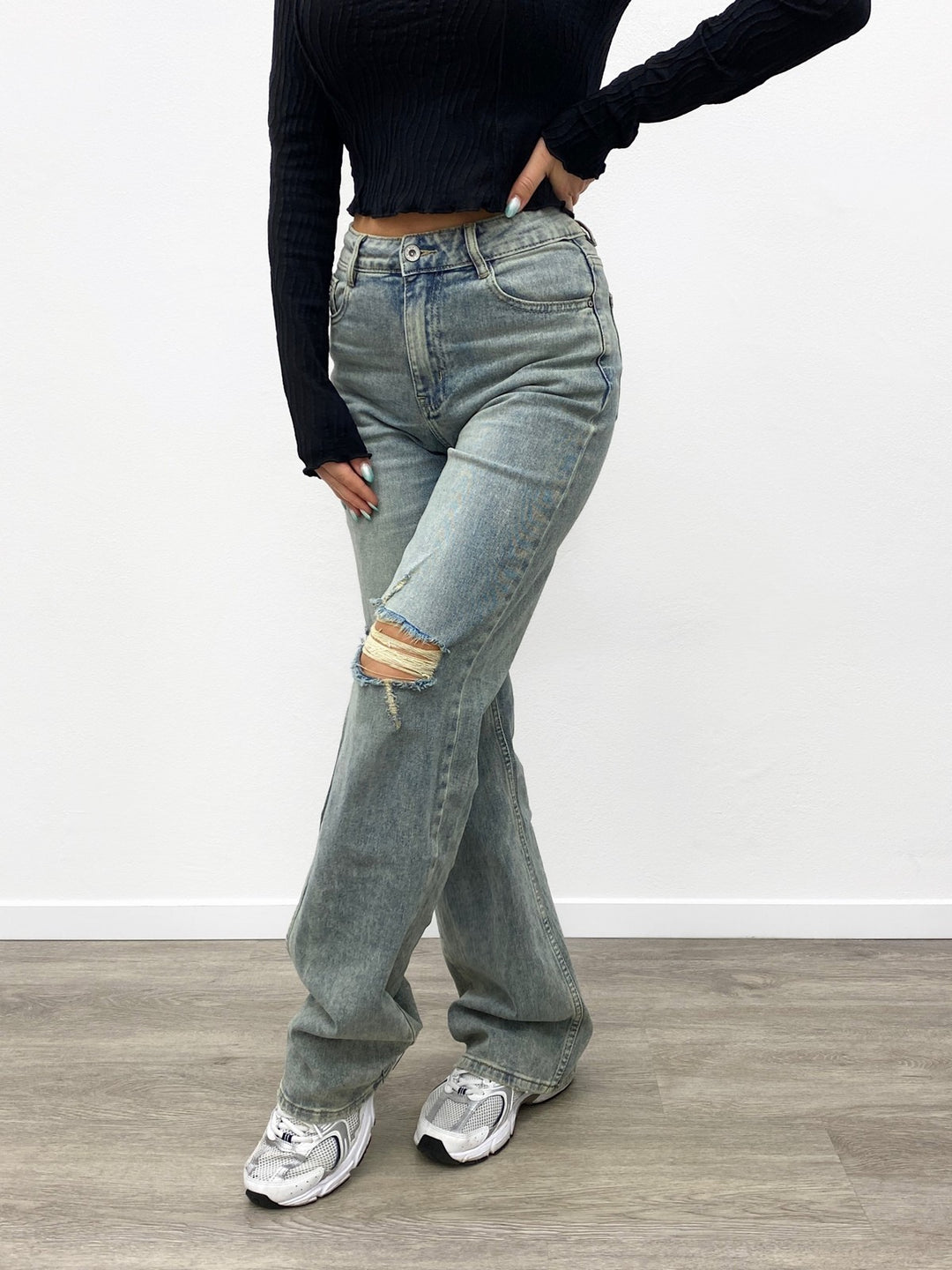 Liv Ripped Wide Leg Jeans Washed Blue